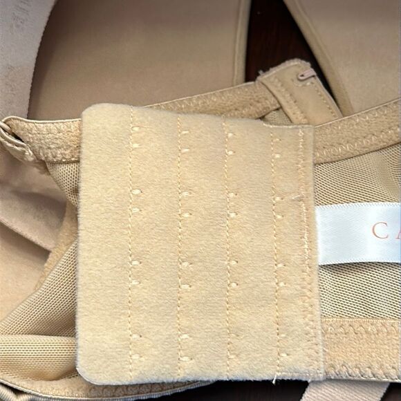 Cacique Bra 46DD Deep Plunge Beige Nude - Picture 14 of 15